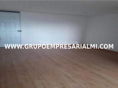 Apartamento de 3 alcobas en venta en Madera, Bello, 64 m² · foto 3 de 10