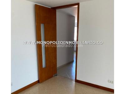 Apartamento de 3 alcobas en venta en Belen, Medellín, 127 m² · foto 8 de 14