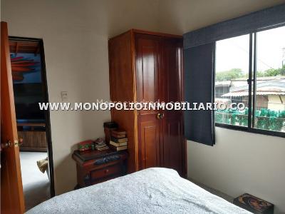 Casa de 4 alcobas en venta en Pedregal, Medellín, 127 m² · foto 9 de 12