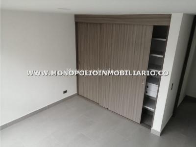 Apartamento en venta en Laureles, Medellín · foto 9 de 14