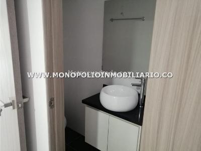 Apartamento en venta en Laureles, Medellín · foto 12 de 14