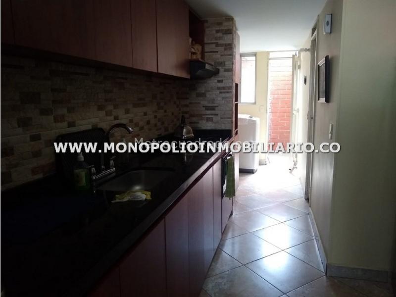 Casa Amoblada en Belén con 3 Niveles y Terraza - 3