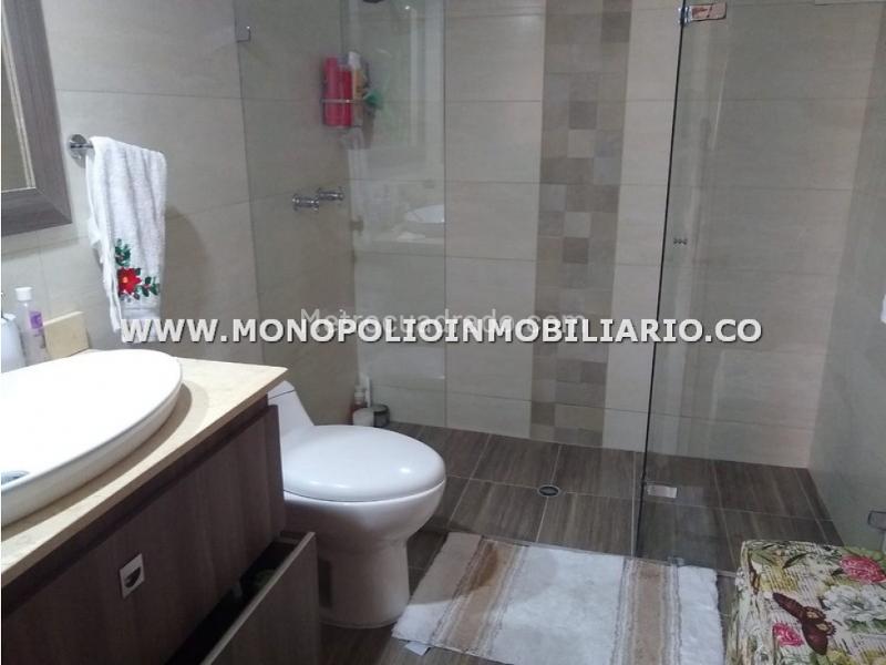 Casa Amoblada en Belén con 3 Niveles y Terraza - 7