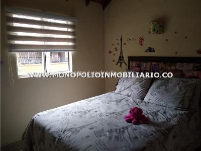 Apartamento de 3 alcobas en arriendo en Belen, Medellín, 75 m² · foto 9 de 11