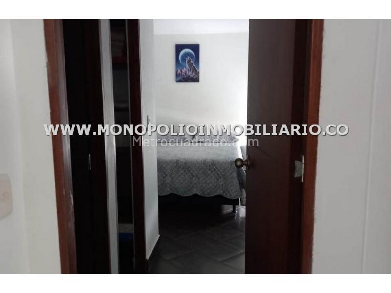 Apto Amoblado de 3 Alcobas en El Poblado, Castropol - 4