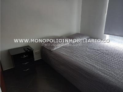 Apartamento de 3 alcobas en arriendo en El Poblado, Medellín, 70 m² · foto 6 de 8