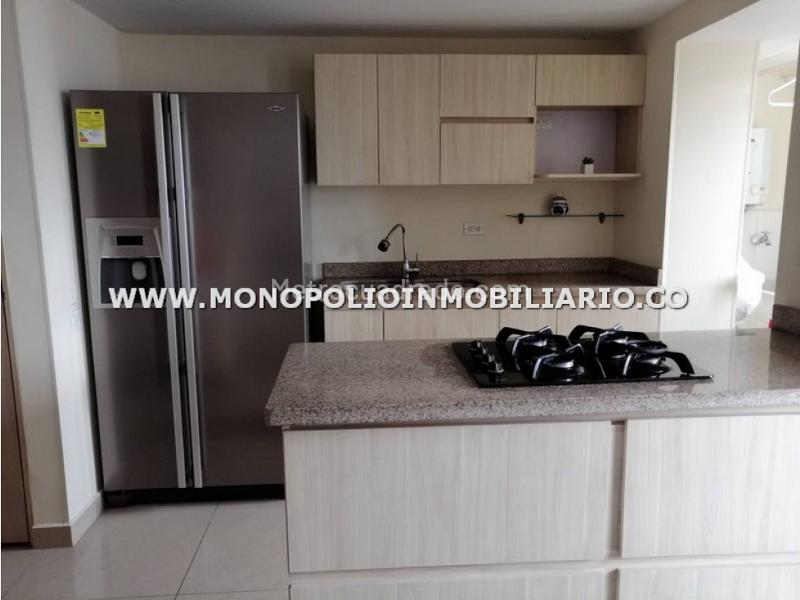 Furnished 2BR Apartment with Balcony in Los Colores