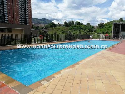 Apartamento de 2 alcobas en arriendo en Los Colores, Medellín, 52 m² · foto 12 de 13