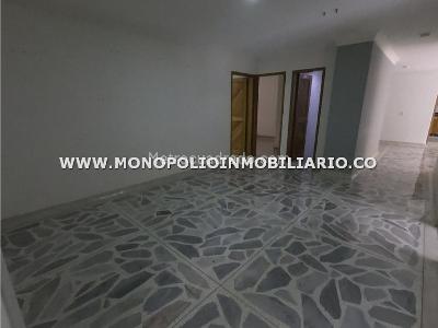 Apartamento de 3 alcobas en venta en El Poblado, Medellín, 200 m² · foto 14 de 20