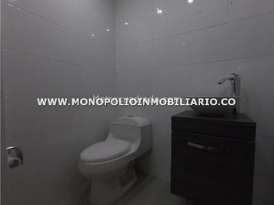 Apartamento de 3 alcobas en venta en El Poblado, Medellín, 200 m² · foto 19 de 20