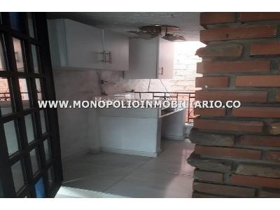 Casa en venta en San Isidro, Itagüí · foto 5 de 14