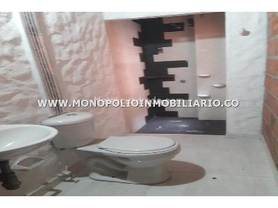 Casa en venta en San Isidro, Itagüí · foto 10 de 14