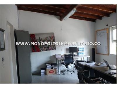 Casa de 4 alcobas en venta en San Joaquin, Medellín, 320 m² · foto 4 de 10