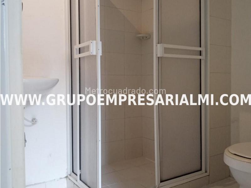 Apartamento en Arriendo de 2 Alcobas en Buenos Aires (Centro) - 9