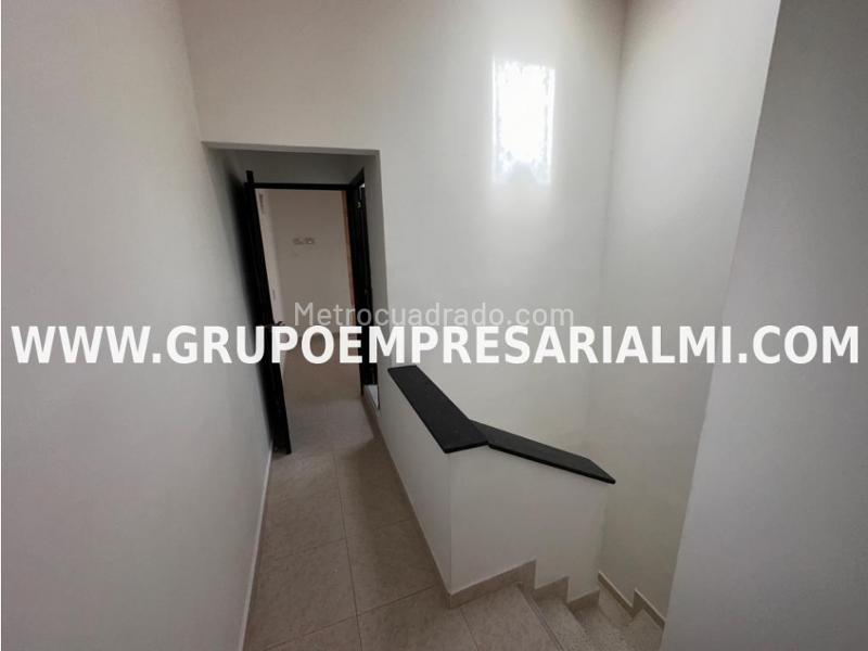 Unfurnished 3BR House for Rent in Robledo (Santa María) - 8