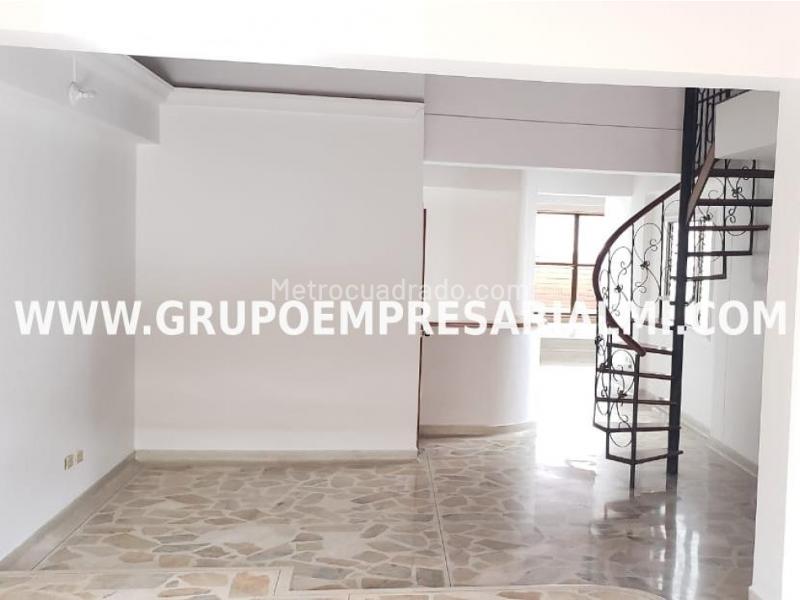 Casa de Lujo de 4 Alcobas en Calasanz - 7