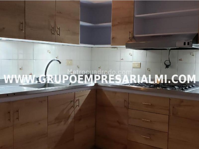 Casa de Lujo de 4 Alcobas en Calasanz - 9