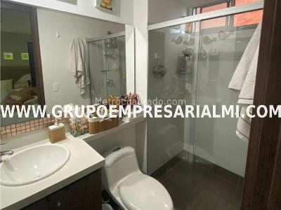 Apartamento de 3 alcobas en venta en El Trapiche, Sabaneta, 96 m² · foto 13 de 15