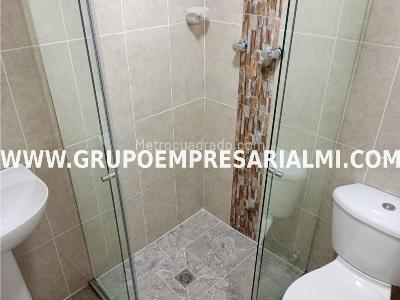 Apartaestudio en arriendo en La Floresta, Medellín, 35 m² · foto 8 de 8