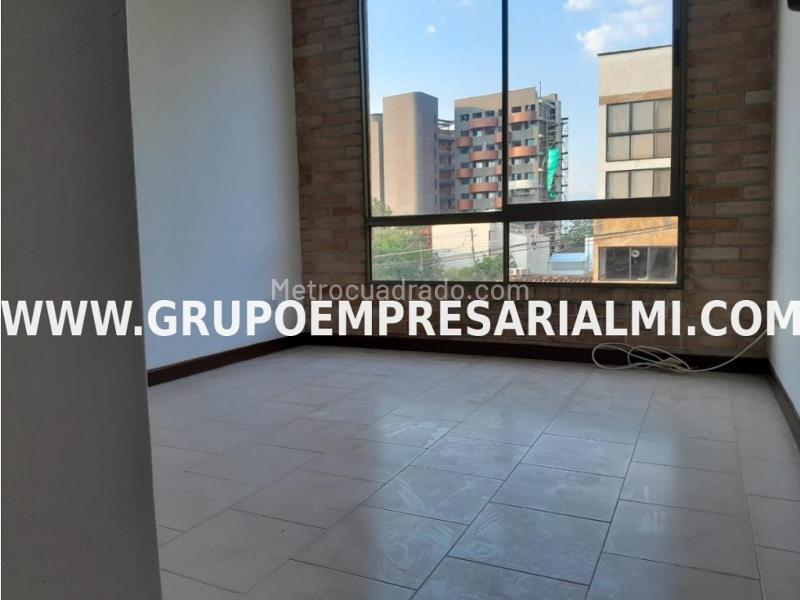 Apartamento de Lujo de 2 Alcobas en El Poblado - 2