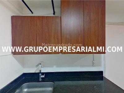 Apartamento de 3 alcobas en venta en Laureles, Medellín, 136 m² · foto 7 de 20