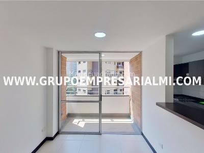 Apartamento en venta en Hortencia, Itagüí · foto 2 de 15