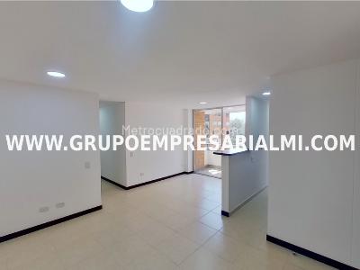 Apartamento en venta en Hortencia, Itagüí · foto 4 de 15