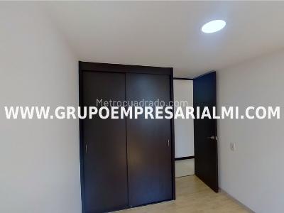 Apartamento en venta en Hortencia, Itagüí · foto 8 de 15
