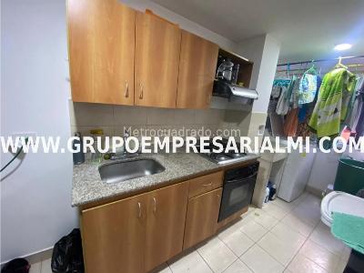 Apartamento en venta en Los Colores, Medellín · foto 5 de 17