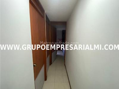 Apartamento en venta en Los Colores, Medellín · foto 17 de 17