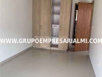 Apartamento en venta en Villa Hermosa, Medellín · foto 5 de 8