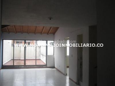 Casa de 3 alcobas en arriendo en Parque Principal, Rionegro, 140 m² · foto 3 de 12