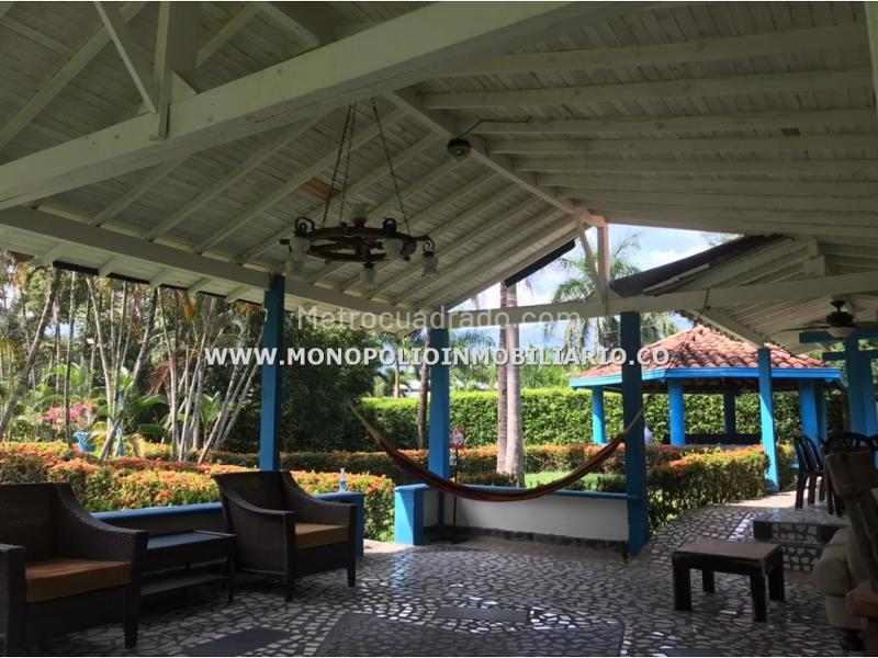 Apartamento en Arriendo, El Parque, Santa Fé de Antioquia - 2