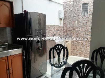Casa de 3 alcobas en venta en Robledo, Medellín, 90 m² · foto 2 de 13
