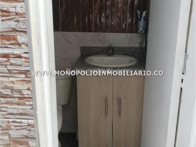 Casa de 3 alcobas en venta en Robledo, Medellín, 90 m² · foto 6 de 13