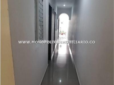 Casa de 3 alcobas en venta en Robledo, Medellín, 90 m² · foto 8 de 13