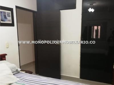 Casa de 3 alcobas en venta en Robledo, Medellín, 90 m² · foto 9 de 13
