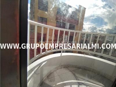 Apartamento de 2 alcobas en venta en Parque Principal, Rionegro, 88 m² · foto 10 de 14