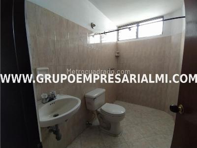 Apartamento de 2 alcobas en venta en Parque Principal, Rionegro, 88 m² · foto 11 de 14