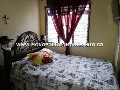 Casa de 3 alcobas en venta en Guayabal, Medellín, 120 m² · foto 8 de 12