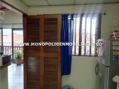 Casa de 3 alcobas en venta en Guayabal, Medellín, 120 m² · foto 12 de 12