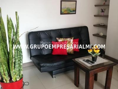 Apartamento de 2 alcobas en arriendo en Laureles, Medellín, 60 m² · foto 3 de 18