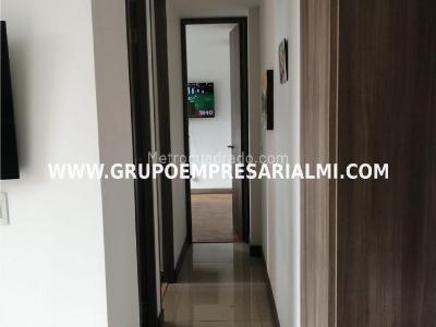 Apartamento de 2 alcobas en arriendo en Laureles, Medellín, 60 m² · foto 6 de 18