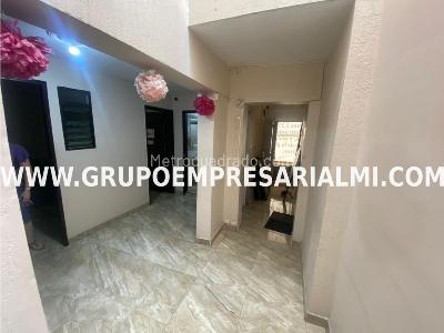 Local Comercial en Arriendo, El Estadio, Medellín