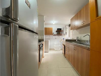 Apartamento de 3 alcobas en arriendo en Santa María De Los Ángeles, Medellín, 100 m² · foto 7 de 14
