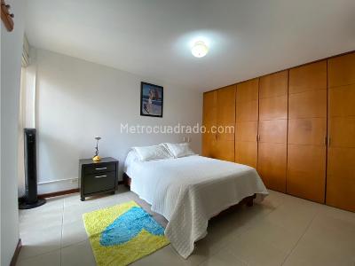 Apartamento de 3 alcobas en arriendo en Santa María De Los Ángeles, Medellín, 100 m² · foto 12 de 14
