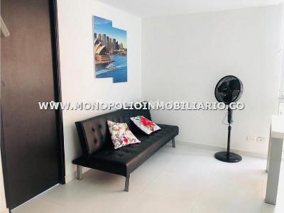 Apartaestudio en arriendo en El Tesoro, Medellín, 40 m² · foto 3 de 5