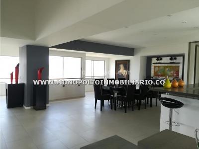 Apartamento de 5 alcobas en venta en El Poblado, Medellín, 770 m² · foto 3 de 12