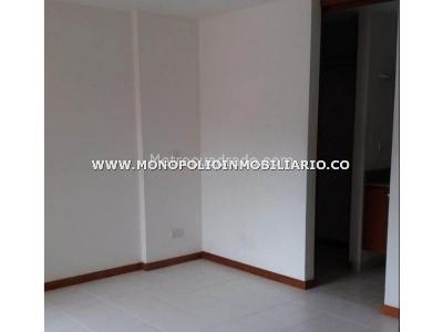 Apartamento en venta en Los Colores, Medellín · foto 4 de 11