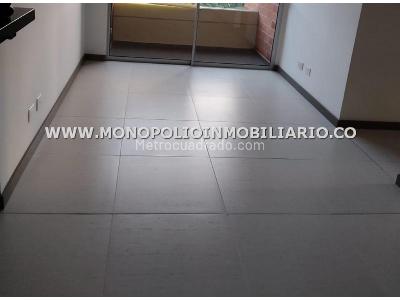 Apartamento de 2 alcobas en venta en La Florida, Sabaneta, 59 m² · foto 2 de 6
